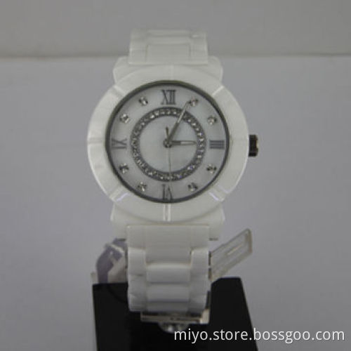 Fashionable Ceramic Watch, Shell with Stones Dial, Fancy, Stylish and Beautiful